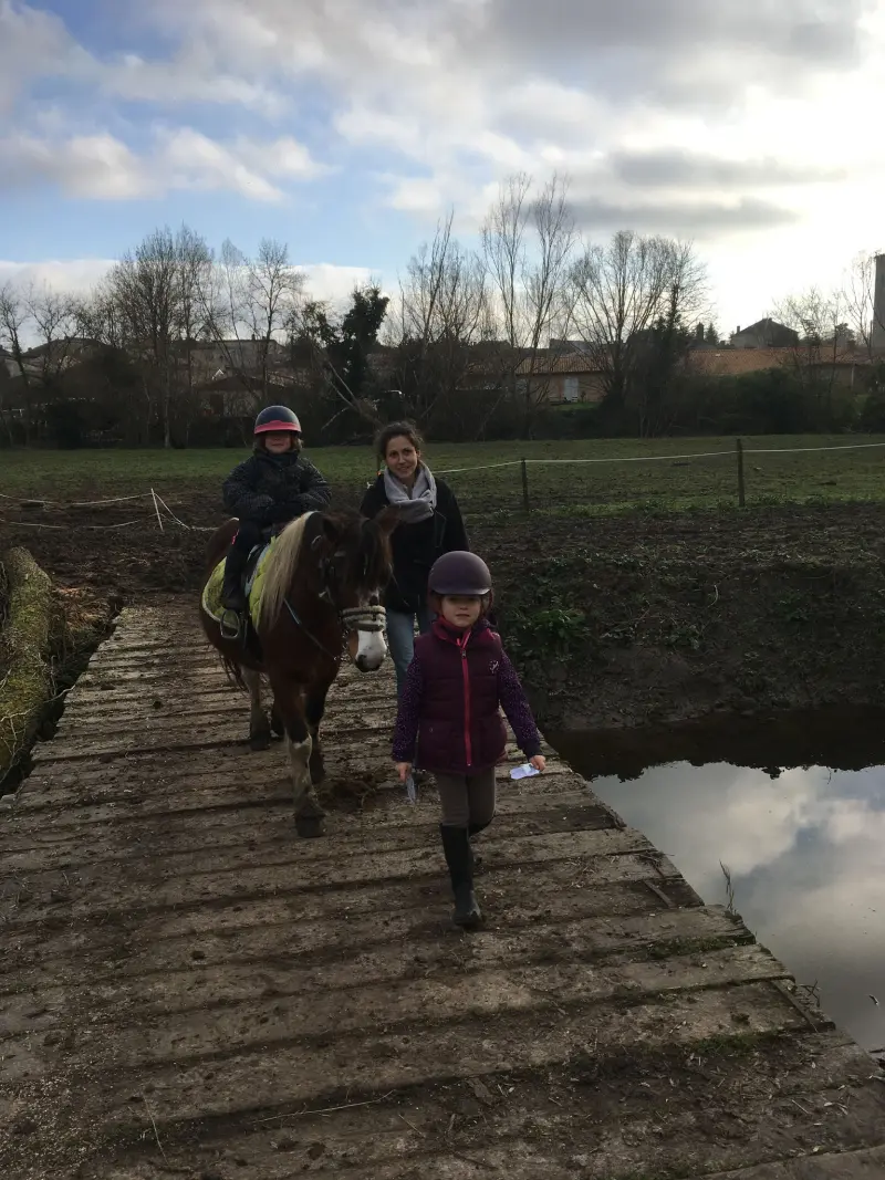 Equizarra Poney Club A Castres Gironde Actualites 18